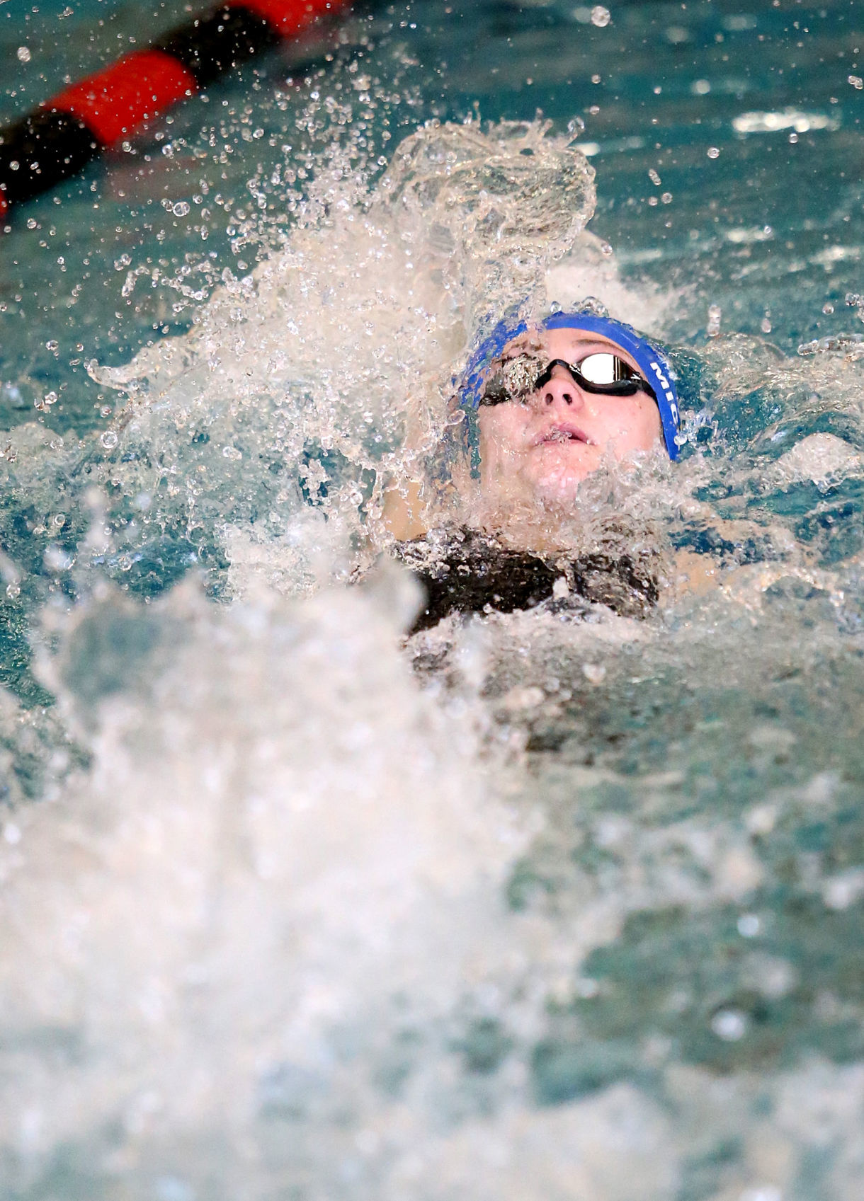 102718-Regional-Swimming-002